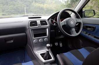 2005 Subaru Impreza WRX STI Images