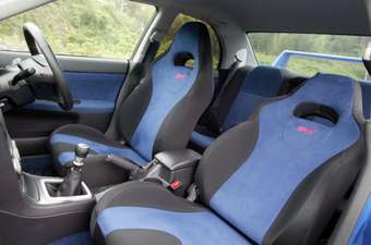 2005 Subaru Impreza WRX STI Pics