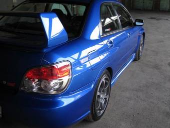 2005 Subaru Impreza WRX STI Photos