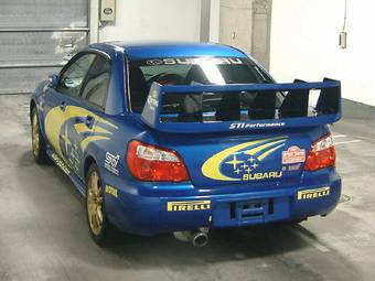 2005 Subaru Impreza WRX STI Photos