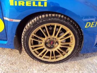 2009 Subaru Impreza WRX STI Photos