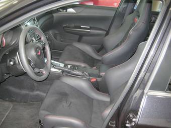 2010 Subaru Impreza WRX STI Pictures