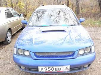1995 Subaru Legacy Photos