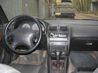 1997 Subaru Legacy Photos