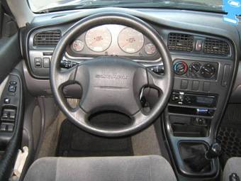 1999 Subaru Legacy Photos