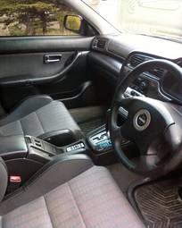 1999 Subaru Legacy Images