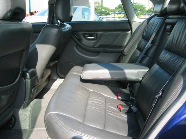 2000 Subaru Legacy