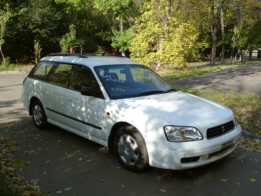 2000 Subaru Legacy Pictures