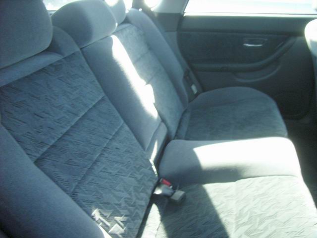 2000 Subaru Legacy Images