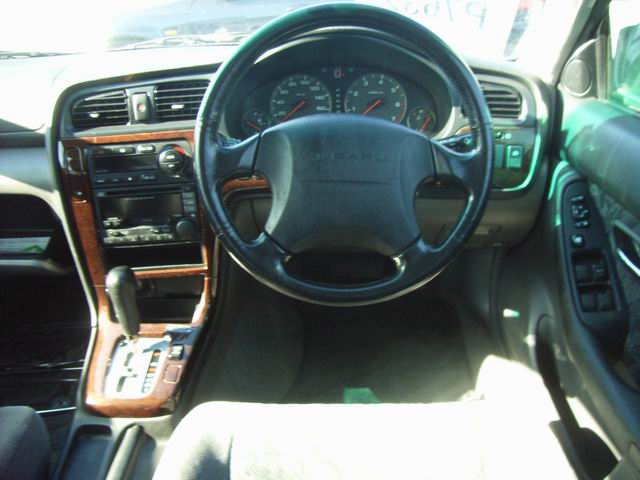 2000 Subaru Legacy Pics