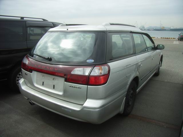 2000 Subaru Legacy Pics