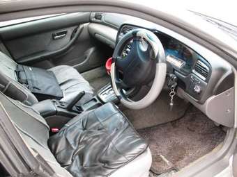 2000 Subaru Legacy Pics