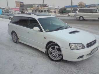 2000 Subaru Legacy Images