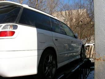 2000 Subaru Legacy Images