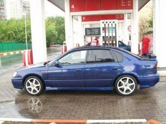 2000 Subaru Legacy Pics