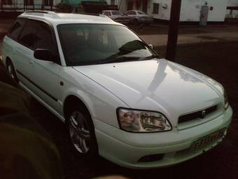 2000 Subaru Legacy Pics