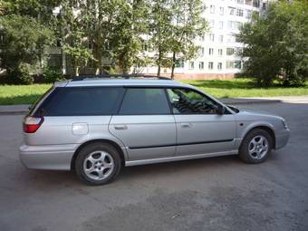 2000 Subaru Legacy Photos