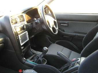 2001 Subaru Legacy Pics