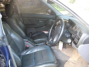 2001 Subaru Legacy Pics