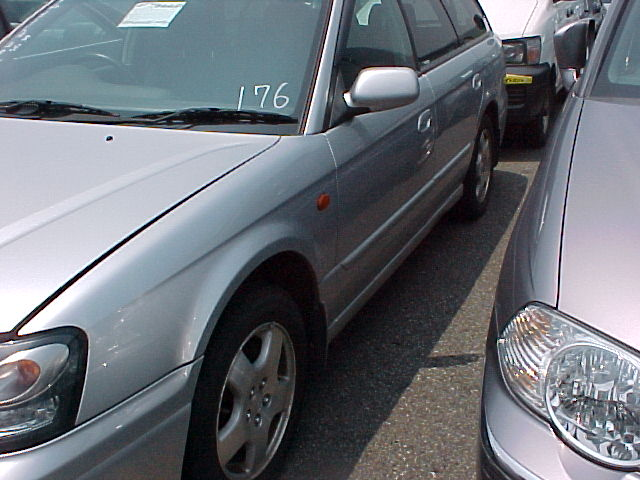 2002 Subaru Legacy Pictures