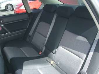 2003 Subaru Legacy Pictures
