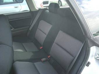 2003 Subaru Legacy Pics