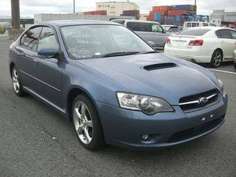 2004 Subaru Legacy Pictures