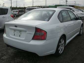 2004 Subaru Legacy Images