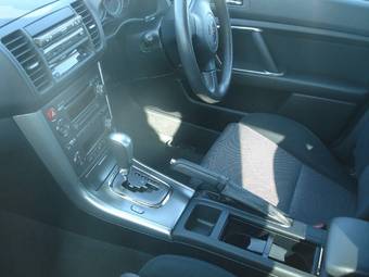 2004 Subaru Legacy Pictures