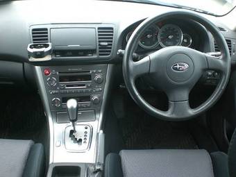 2004 Subaru Legacy Pics