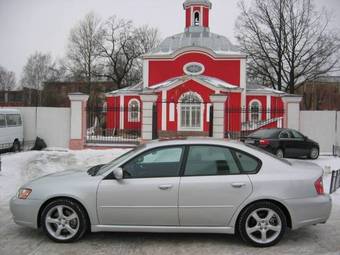 2004 Subaru Legacy Pictures