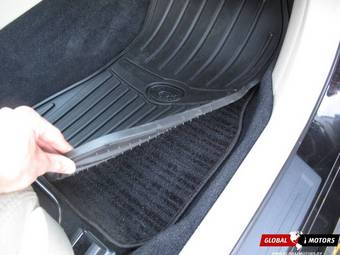 2010 Subaru Legacy Photos