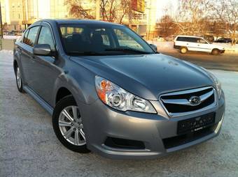 2011 Subaru Legacy Pics