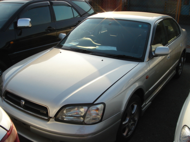 1999 Subaru Legacy B4 Photos