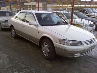 1999 Subaru Legacy B4 Photos