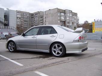 1999 Subaru Legacy B4 Photos