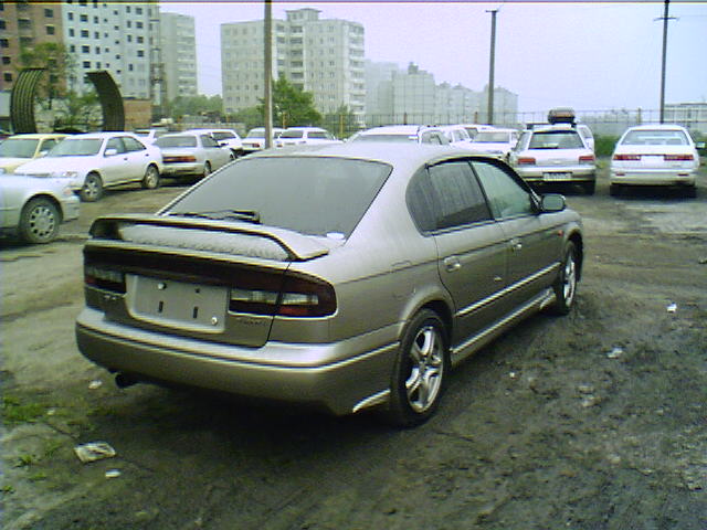 2000 Subaru Legacy B4