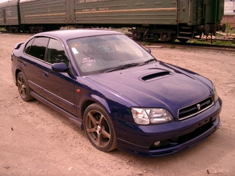 2000 Subaru Legacy B4