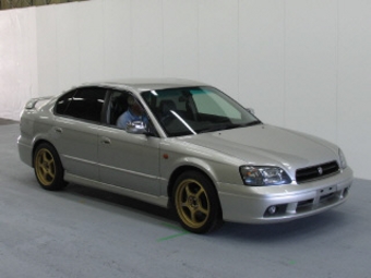 2000 Subaru Legacy B4