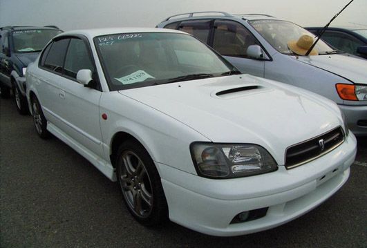 2000 Subaru Legacy B4