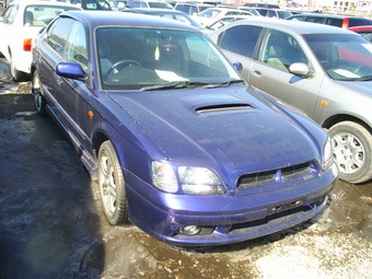 2000 Subaru Legacy B4