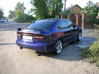2000 Legacy B4