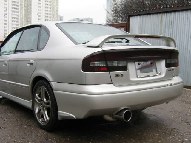 2000 Subaru Legacy B4