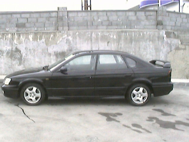 2000 Subaru Legacy B4
