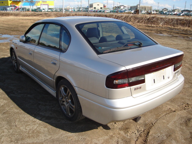 2000 Subaru Legacy B4