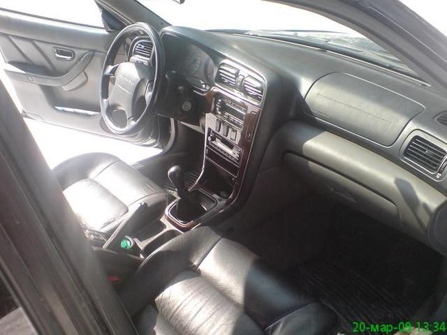 2000 Subaru Legacy B4