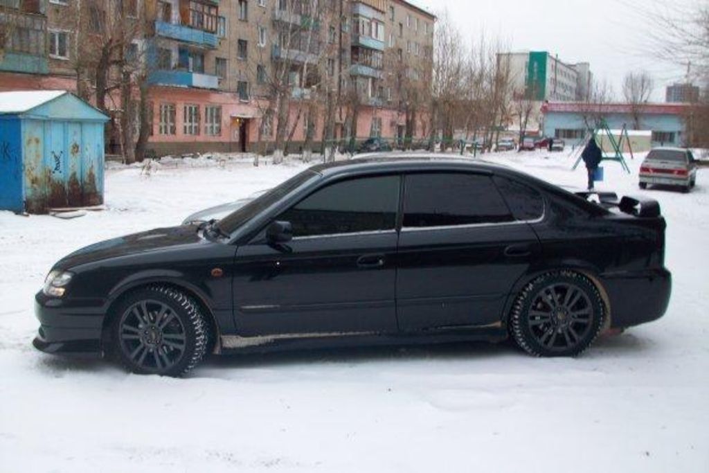2000 Subaru Legacy B4