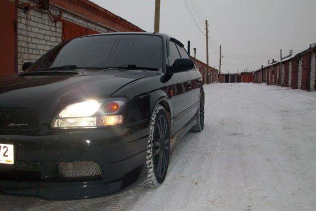 2000 Subaru Legacy B4