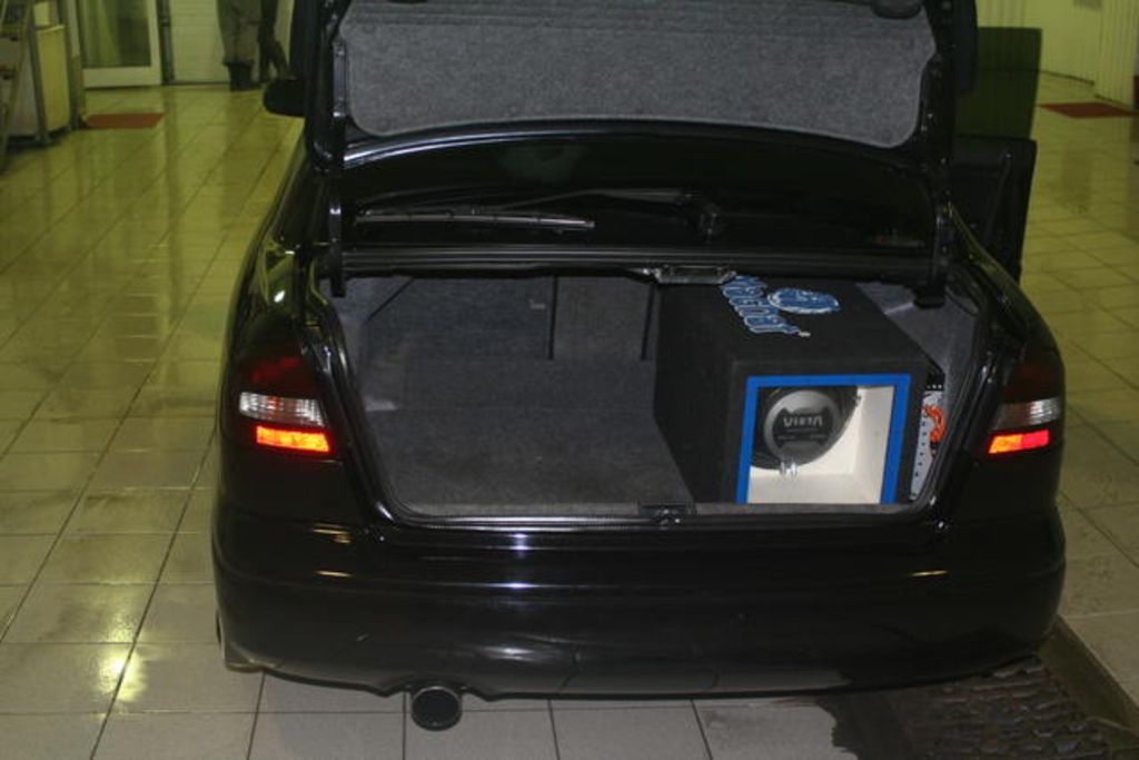 2000 Subaru Legacy B4