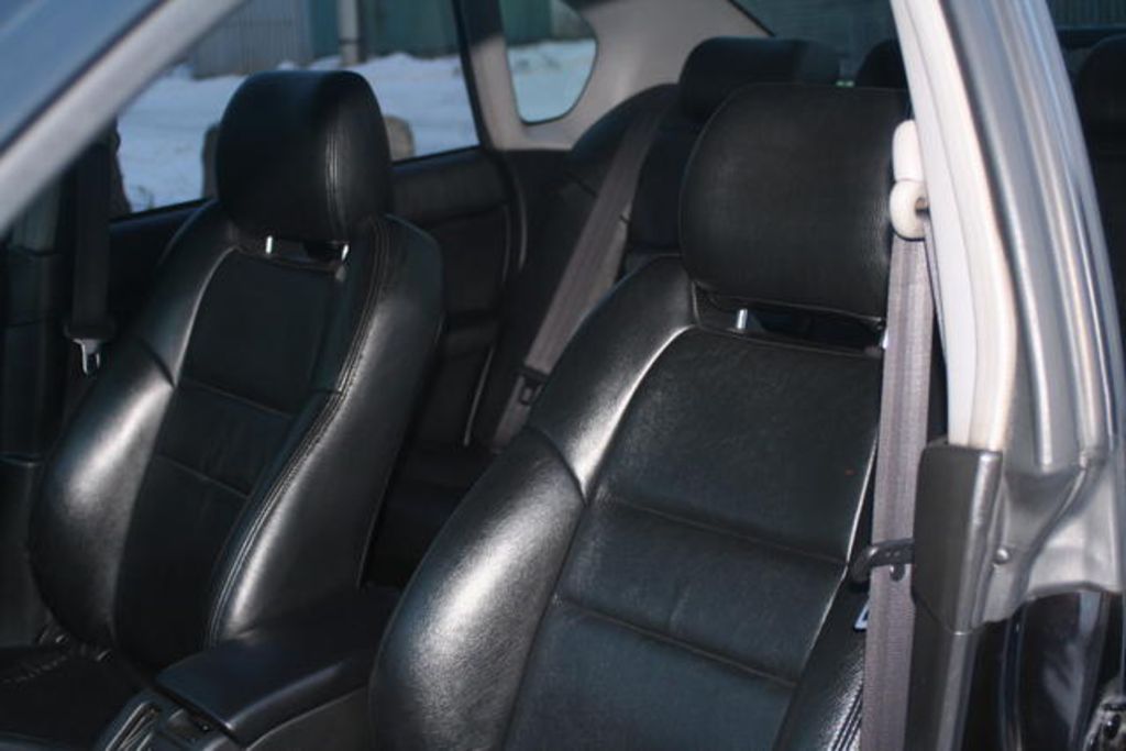 2000 Subaru Legacy B4